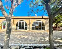 Resale - Finca / Country Property - Crevillente