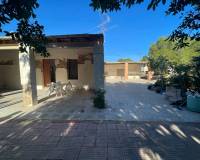 Resale - Finca / Country Property - Elche