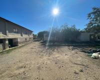 Resale - Finca / Country Property - Elche