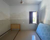 Resale - Finca / Country Property - Elche