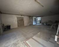 Resale - Finca / Country Property - Elche