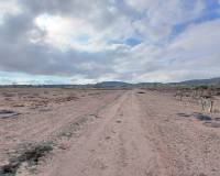 Resale - Plots and Land - Yecla