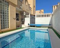 Resale - Quad Villa - Orihuela Costa - Villamartin