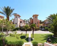 Resale - Semi detached villa - Algorfa - La Finca Golf Resort