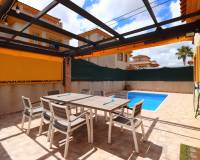Resale - Semi detached villa - Los Montesinos - La Herrada