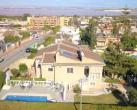 Resale - Semi detached villa - Orihuela Costa - Los Balcones