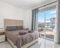 Resale - Semi detached villa - Orihuela Costa - Punta Prima