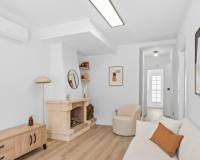 Resale - Semi detached villa - Orihuela Costa - Villamartin