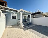 Resale - Semi detached villa - Torrevieja - El Chaparral