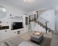 Resale - Town House - Benijofar - Monte Azul