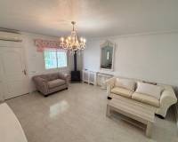 Resale - Town House - Benijofar - Monte Azul