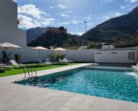 Resale - Town House - Cox