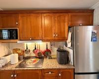 Resale - Town House - El Raso