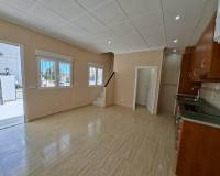 Resale - Town House - La Marina - La Marina - Urbanization