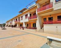 Resale - Town House - Los Desamparados