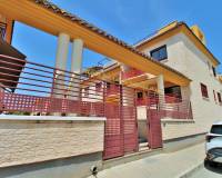 Resale - Town House - Los Desamparados