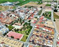 Resale - Town House - Los Desamparados