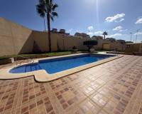 Resale - Town House - Orihuela Costa - Villamartin