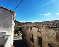 Resale - Town House - Planes