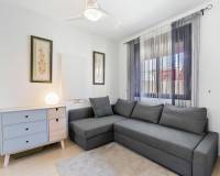 Resale - Town House - Torrevieja - Aguas Nuevas