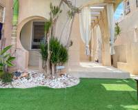 Resale - Town House - Torrevieja - La Siesta - El Salado -  Torreta