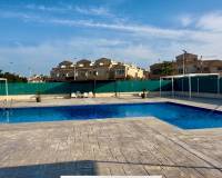 Resale - Town House - Torrevieja - Torreta