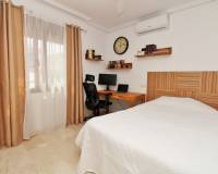 Resale - Town House - Villamartin - PAU 8