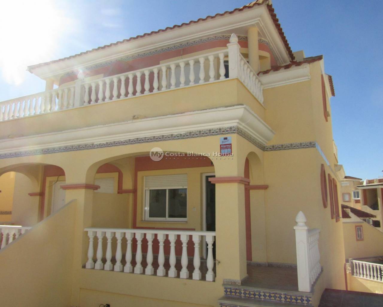 Resale - Town House - Villamartin - Villamartín