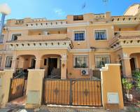 Resale - Town House - Villamartin