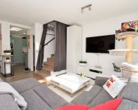 Resale - Town House - Villamartin