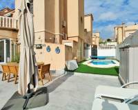 Resale - Town House - Villamartin
