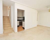 Resale - Town House - Villamartin