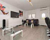Resale - Town House - Villamartin