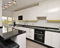 Resale - Town House - Villamartin