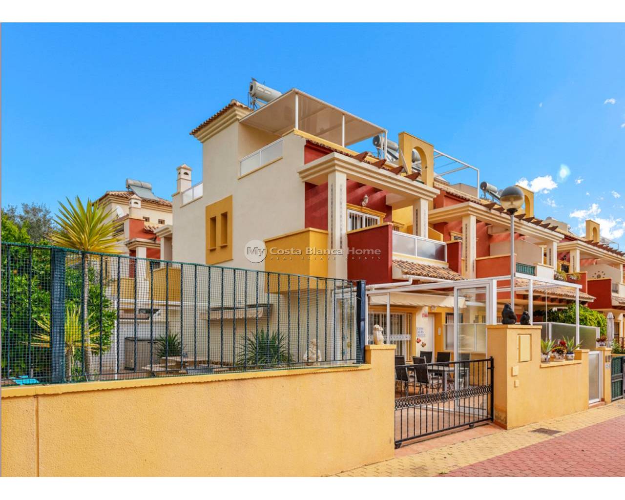Town House - Resale - Orihuela Costa - CS1-37994
