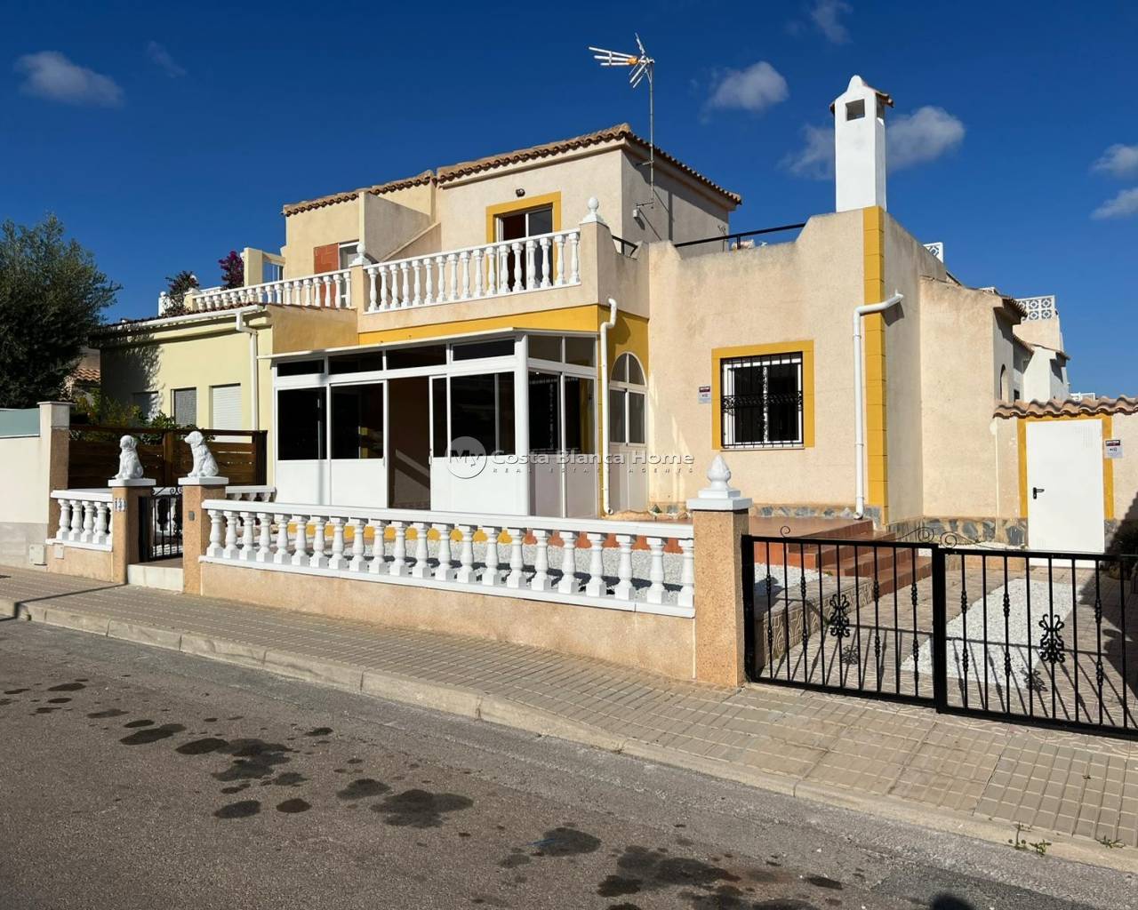 Town House - Resale - Orihuela Costa - CS1-89188
